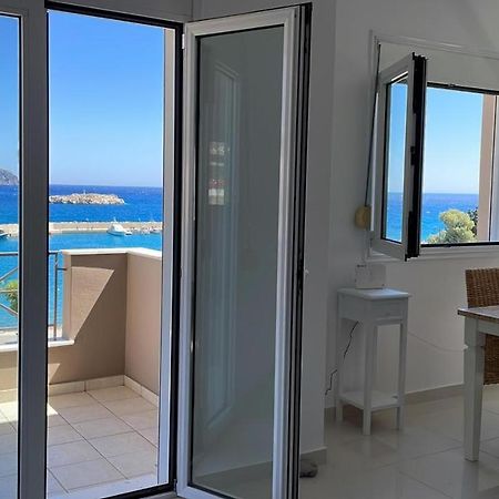 Locals Apartment Karpathos Экстерьер фото